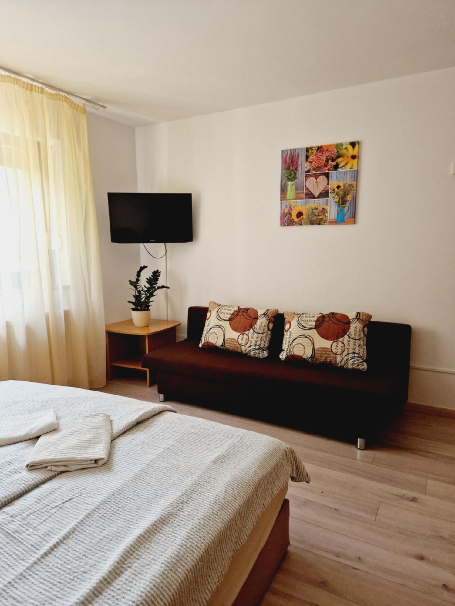 Balaton Panzio Fuered Bed & Breakfast Balatonfured Ngoại thất bức ảnh